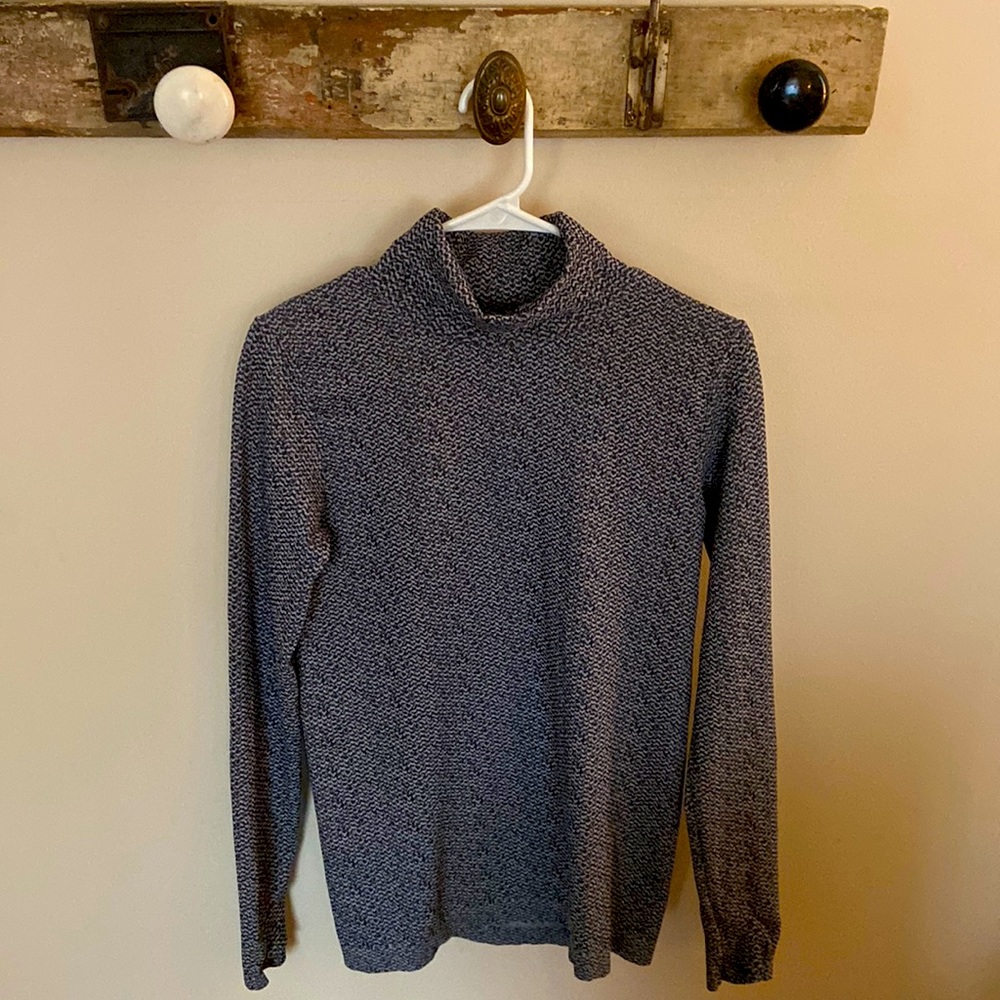 Ladies athleta turtleneck